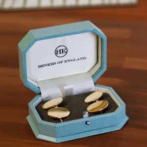 Classic 18ct gold oval Chain link cufflinks